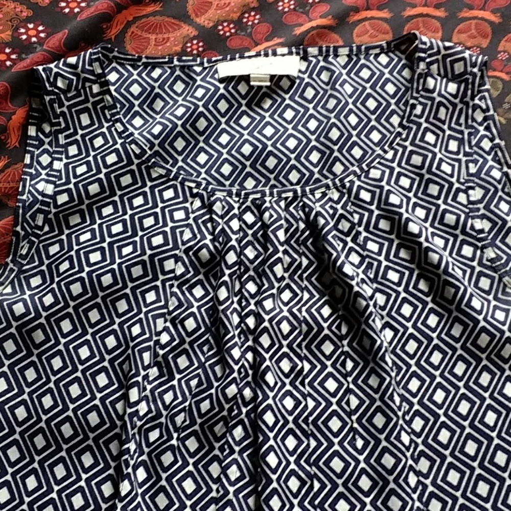 Geometric patterned blouse - Picture 2 of 2